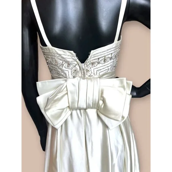 Vintage Obi Waist/Bow 60s Beaded Liquid Satin Wedding Dress - Picture 6 of 6